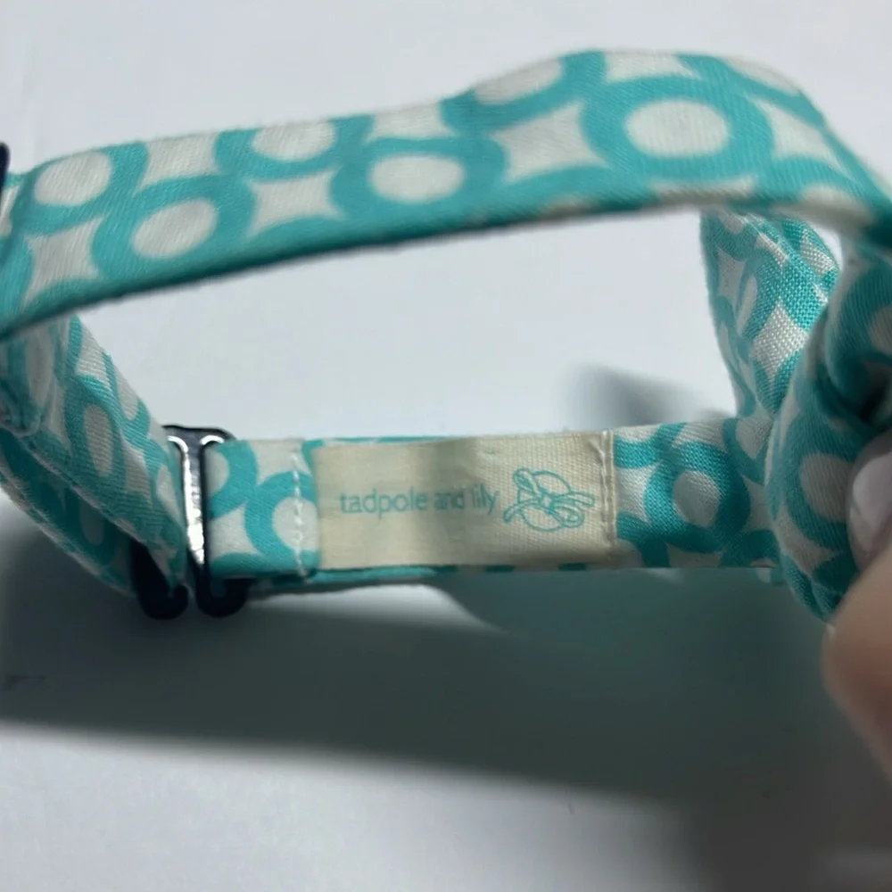 Tadpole and Lilly boys bow tie blue and white print